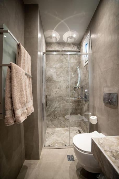 Meteora Loft Apartment Калампака Екстериор снимка
